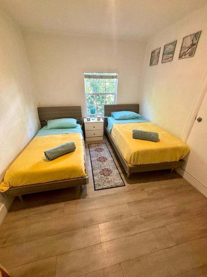 Nice 2 Twin Bedroom - Best Central Location In Miami - Luggage Storage, Parking And Laundry For Free!!!! Bagian luar foto
